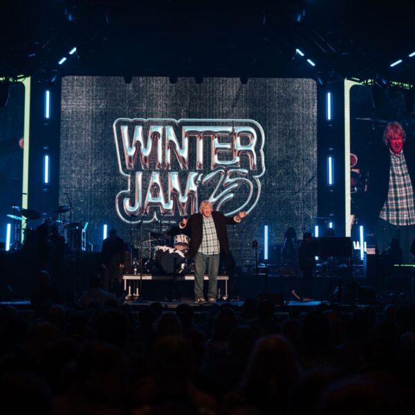 Bob Lenz Spoke at Winter Jam inspiring over 190,000 people